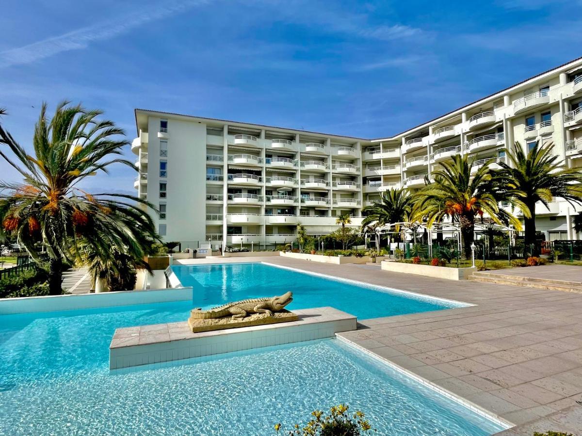 Appartement Tout Confort Vue Mer Antibes Extérieur photo