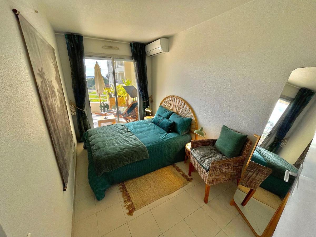 Appartement Tout Confort Vue Mer Antibes Extérieur photo